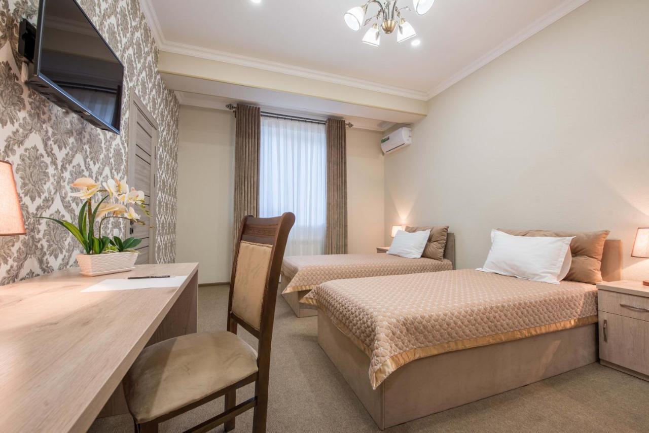 Huzur Hotel Ташкент Екстериор снимка