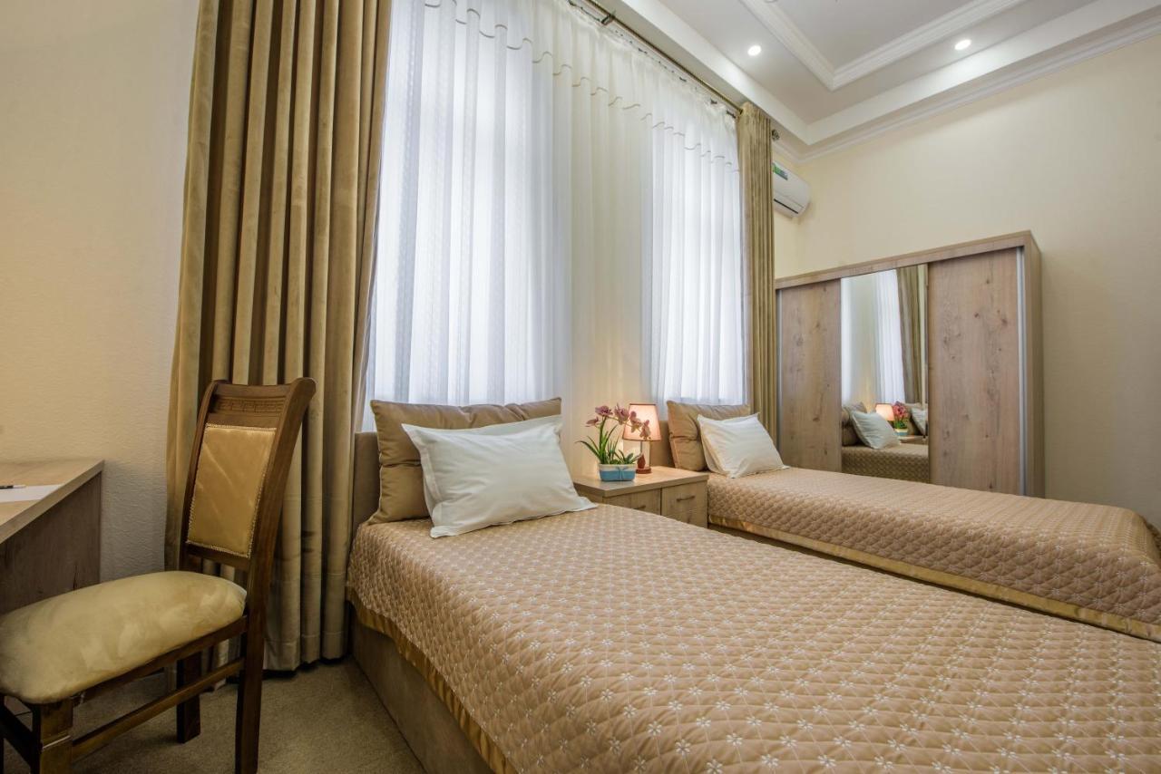 Huzur Hotel Ташкент Екстериор снимка
